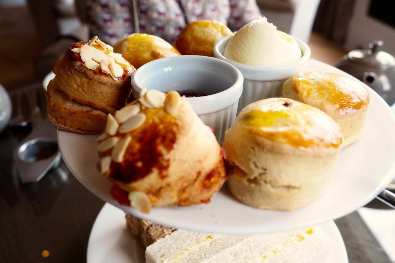 york-food-and-drink-tours-afternoon-tea-with-tours-in-a-dish