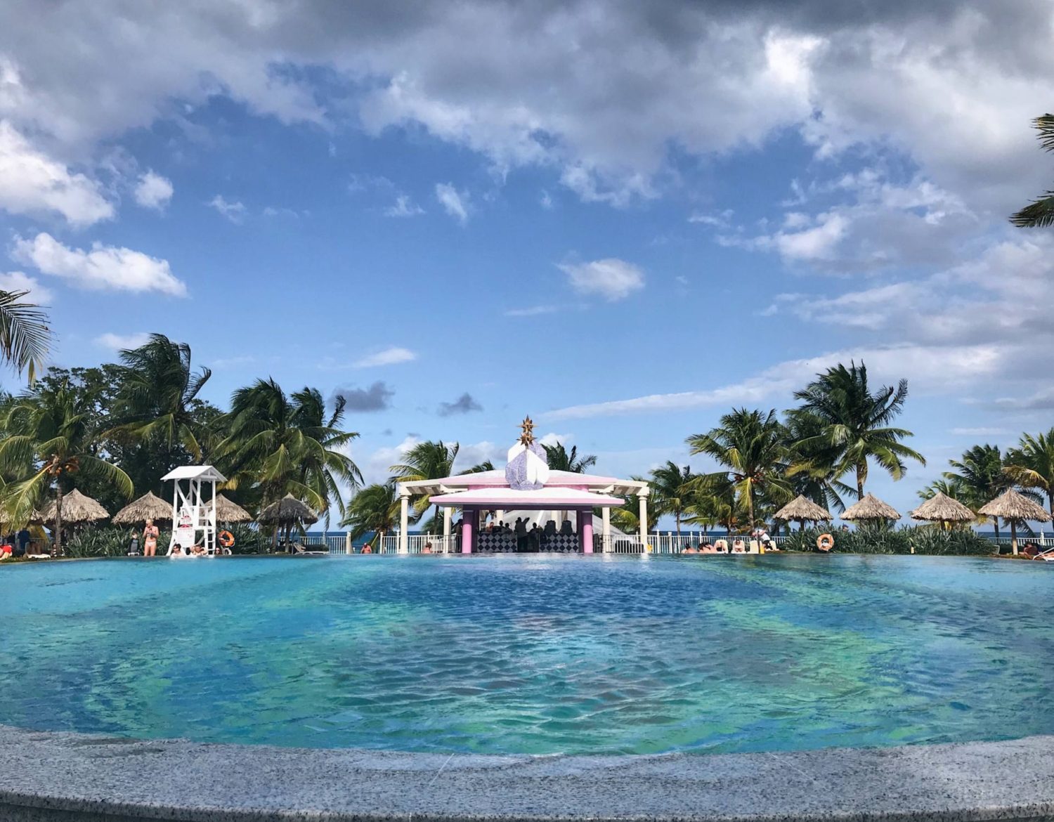 Riu Ocho Rios Jamaica Hotel Review While I M Young